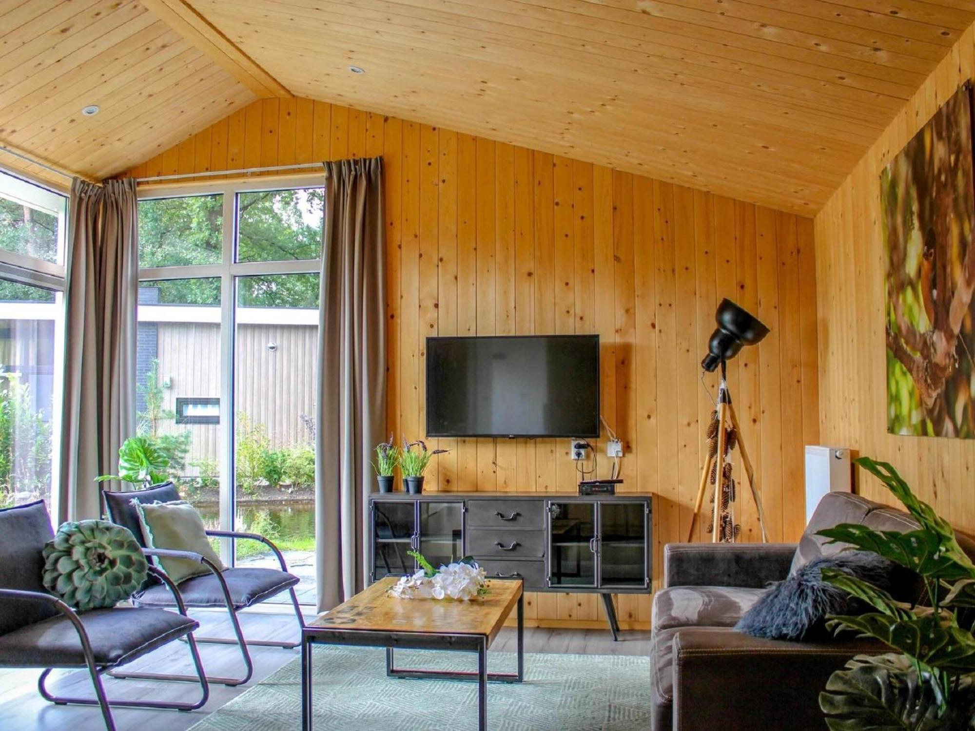 Comfortable Chalet With Combination Microwave Near The Veluwe Hoenderloo Exterior foto
